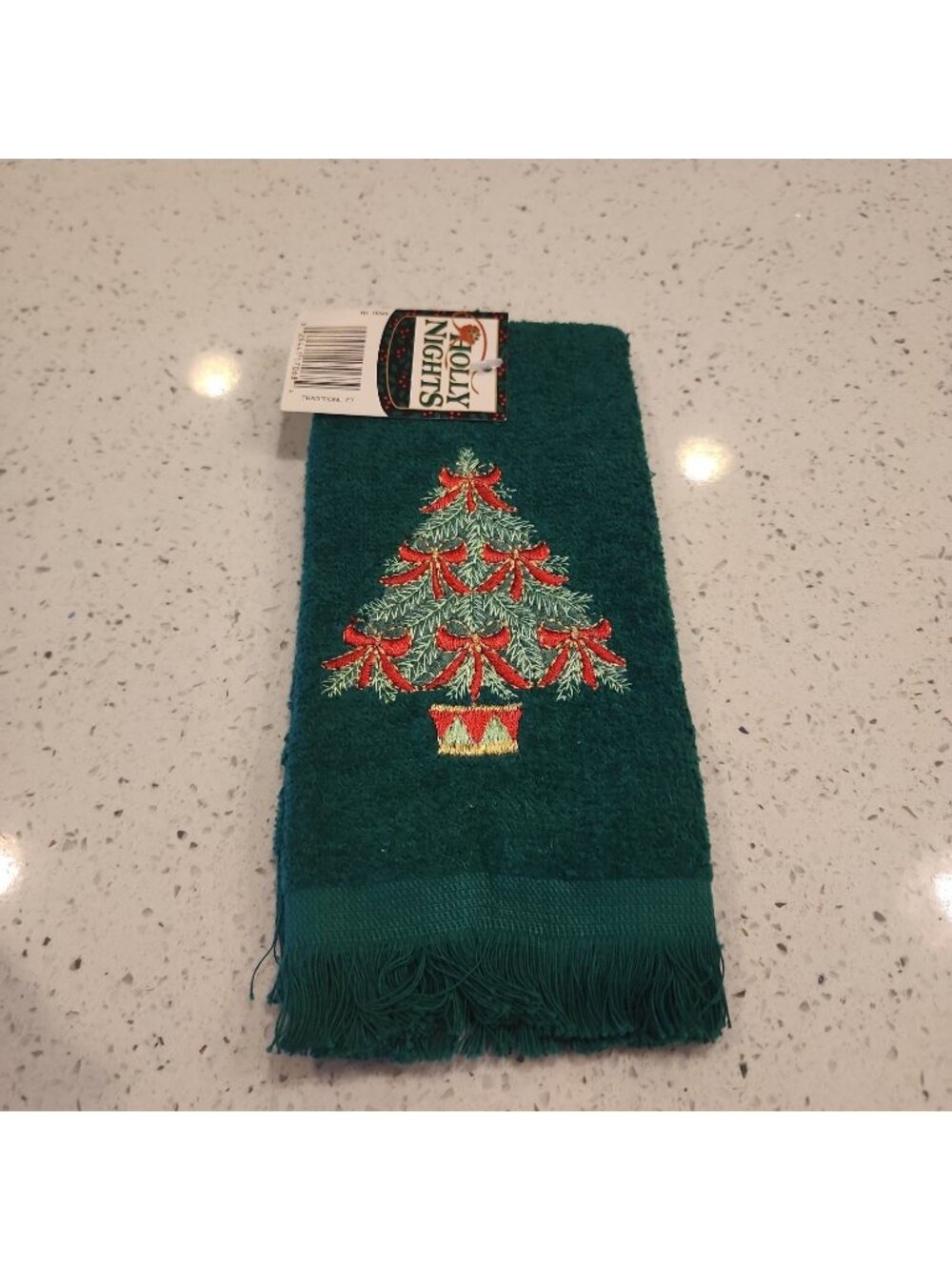 NWT Cannon Vintage Holly Nights Guest Fingertip Towel Christmas Tree Green 18x10